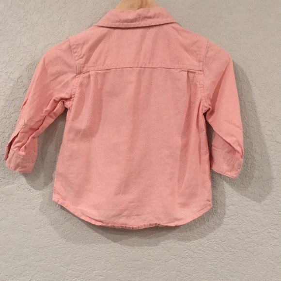 Old Navy Baby Boy Sz 6-12M Salmon Chambray Button Shirt 100% Cotton - Picture 4 of 10